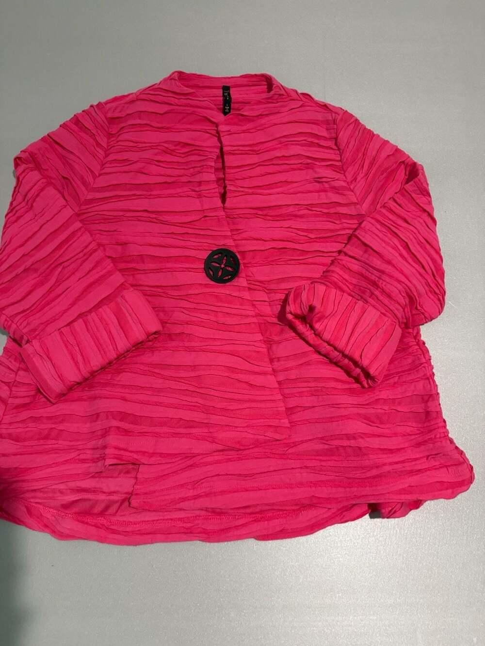IC Collection Crinkle One Button Jacket Size L Pink